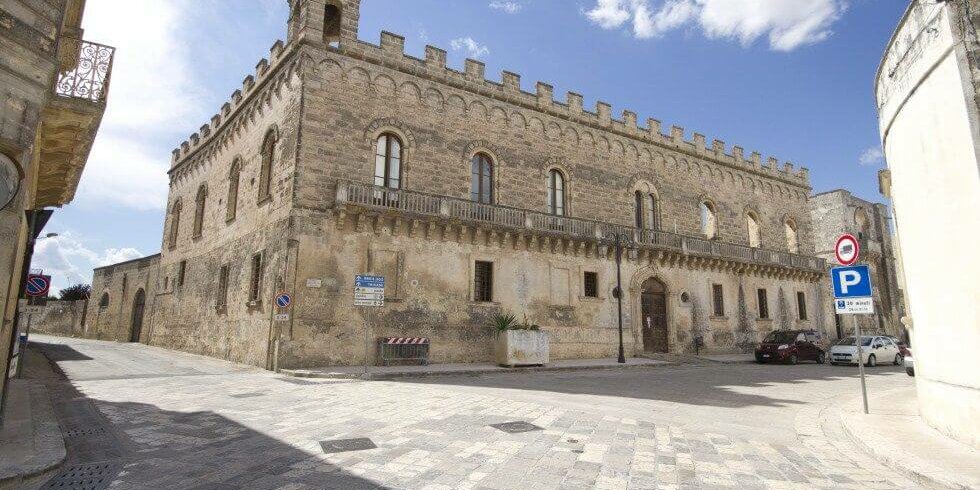 79177a10b99ddf77a865f3c5c4b15aec